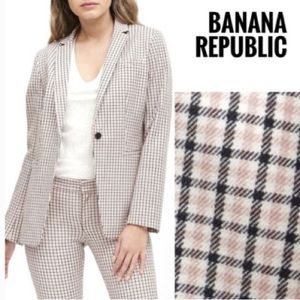 Banana Republic Pink Bree Blazer EC 2P